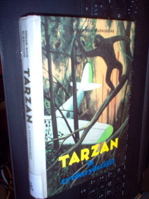 Burroughs: Tarzan ja tytönryöstäjät ( 1 p. 1975 )
