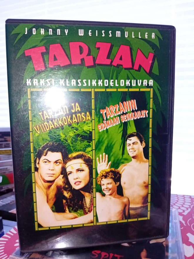 DVD Tarzan ja viidakkokansa + 1 ( SIS POSTIKULU )