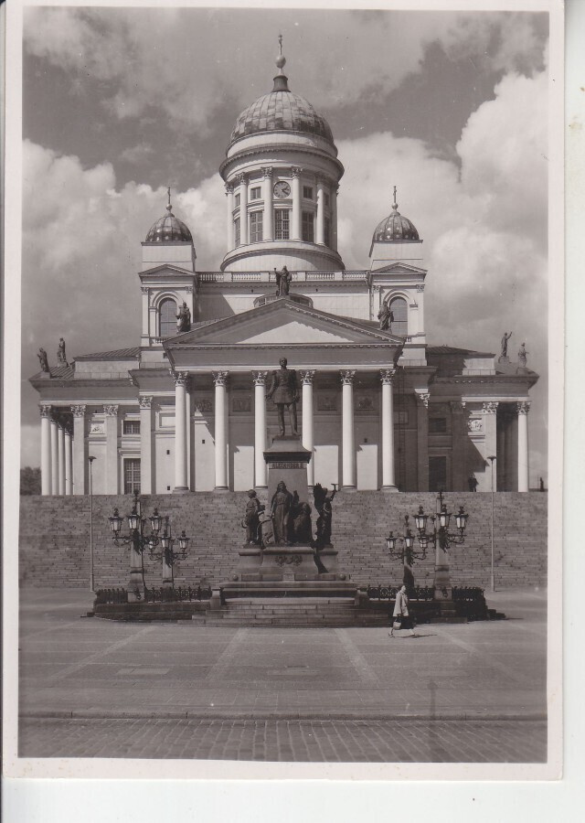 Helsinki  Tuomiokirkko käyttämättömänä