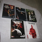 THE SHIELD 5 tuotantokautta ( eritt. hyväkuntoiset !! - pikkukuva 1