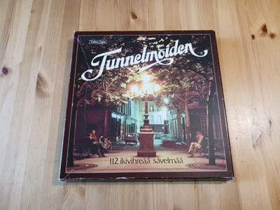 Tunnelmoiden 112 ikivihreää sävelmää 8lp box 1984
