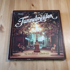Tunnelmoiden 112 ikivihreää sävelmää 8lp box 1984 - pikkukuva 1
