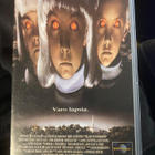 Kirottu kaupunki (Village of the Damned) John Carpenter - pikkukuva 1