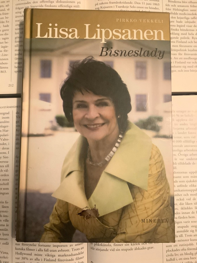 Pirkko Vekkeli - Liisa Lipsanen: bisneslady (sid.)