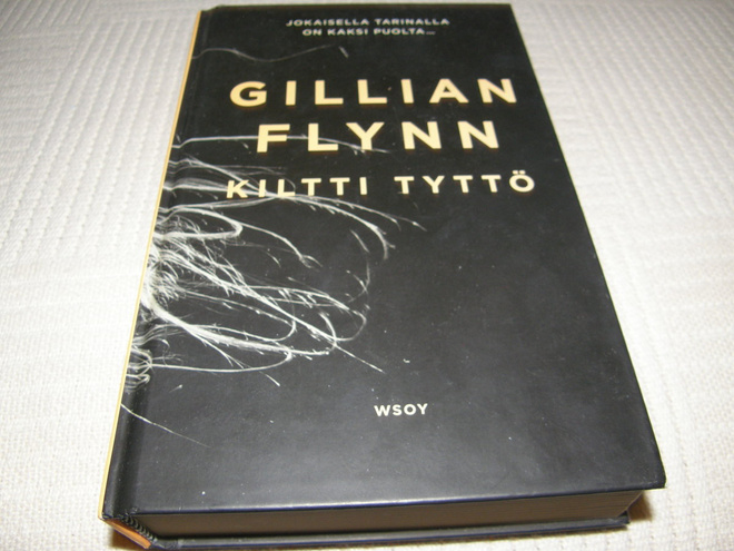 Gillian Flynn Kiltti tyttö   -sid