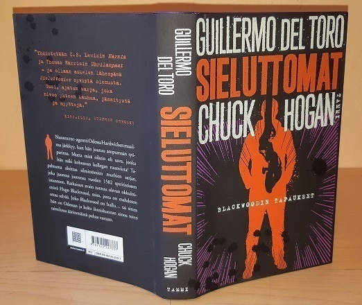 Guillermo del Toro & Chuck Hogan : Sieluttomat
