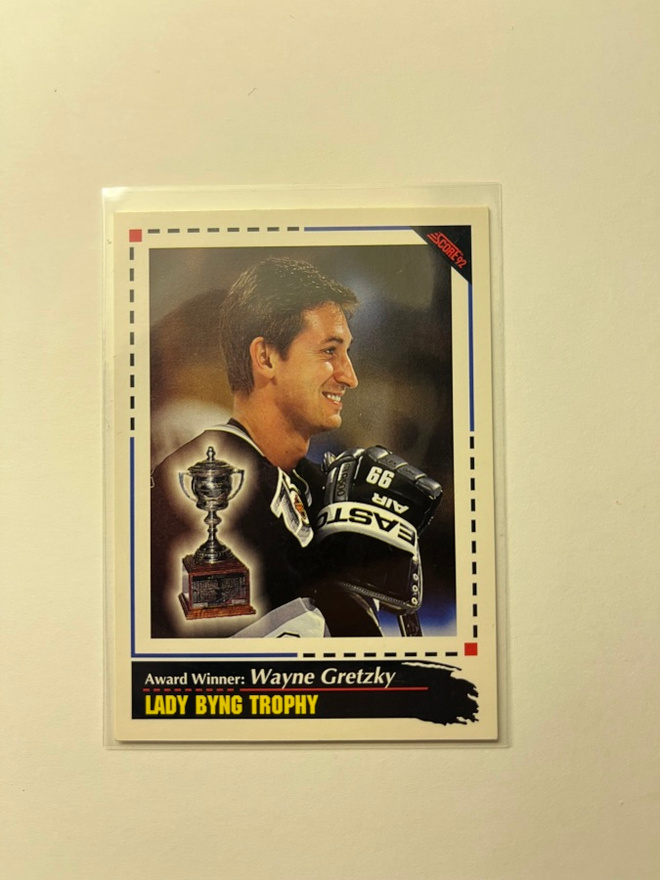 1992-93 Score Lady Byng Trophy Wayne Gretzky #525