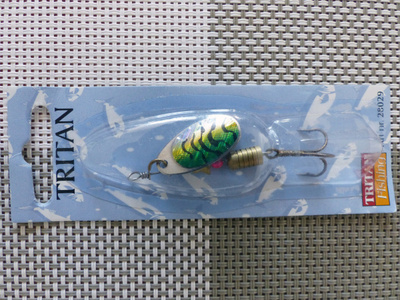 TRITAN Lippa *02
