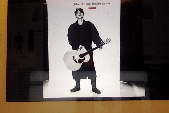 JAKOB HELLMAN  ::  HON HAR ETT SÄTT  ::  VINYL  7"     1989