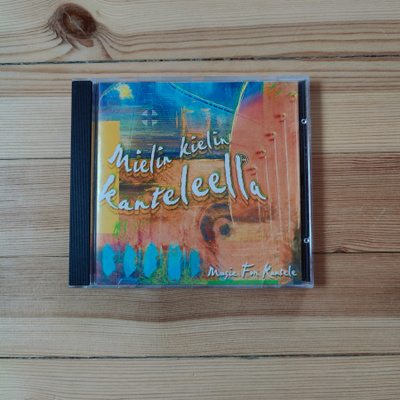 Mielin Kielin Kanteleella CD
