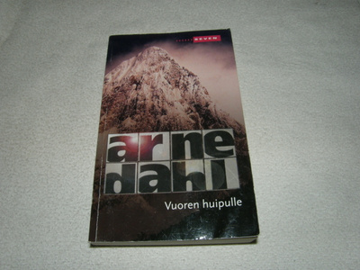 Arne Dahl Vuoren huipulle   -pok