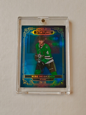 Miro Heiskanen - 22-23 UD Stature Blue /35