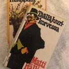 Matti Hälli: Taikapuut (1977) ja Täällä Juurikorvessa (1971) - pikkukuva 1