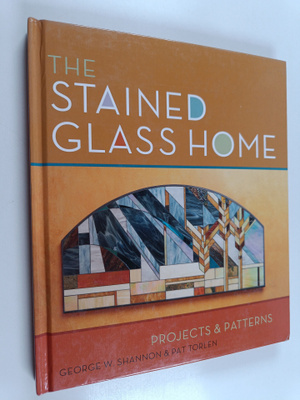Pat Torlen ym. : The Stained Glass Home
