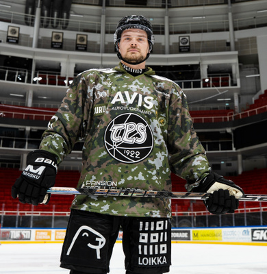 #19 Veli-Matti Savinainen Porin Prikaati 400 17.10.