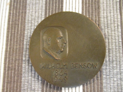 Wilhelm Bensow  mitali 1864-1949 /Kauko Räsänen 1964.