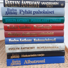 Evelyn Anthonyn kirjoja 2 euroa kpl. - pikkukuva 1