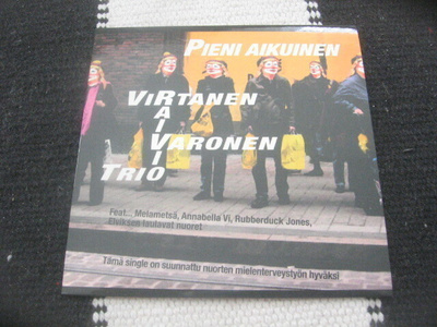 Virtanen Raivio Varonen trio - Pieni aikuinen (cds)