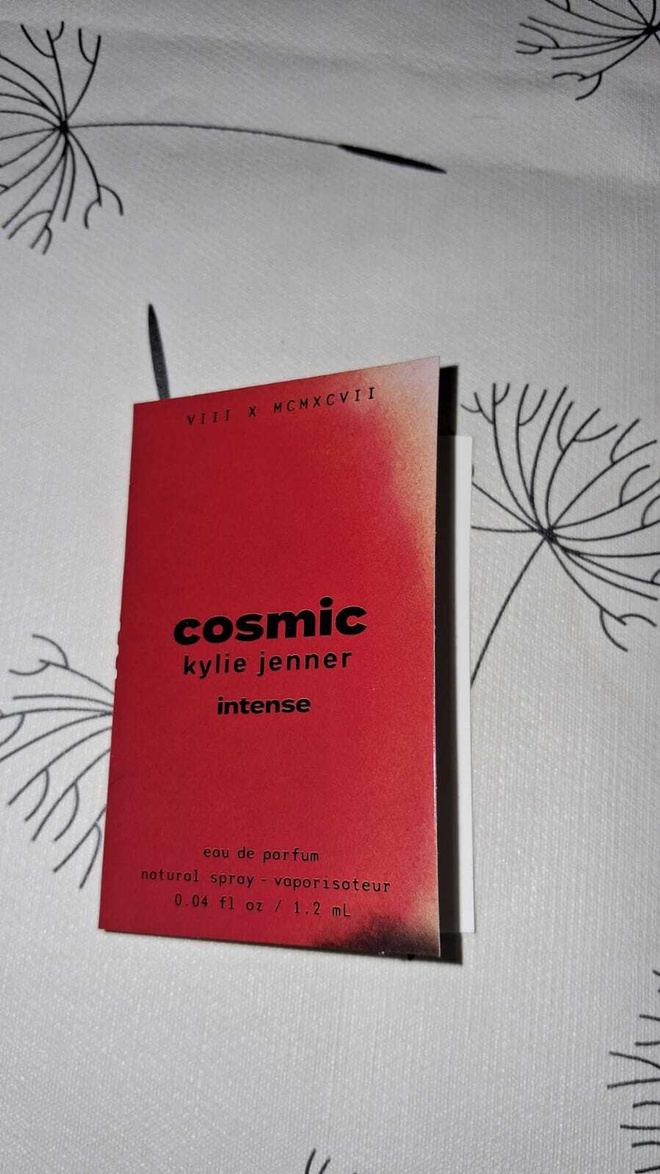 Hajuvesinäyte Cosmic Intense Kylie Jenner