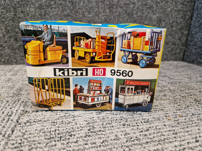 Vintage Kibri H0 Gauge B-9560 Station Platform Trucks & Vend