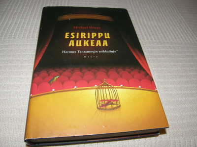 Michael Hoeye Esirippu aukeaa -sid