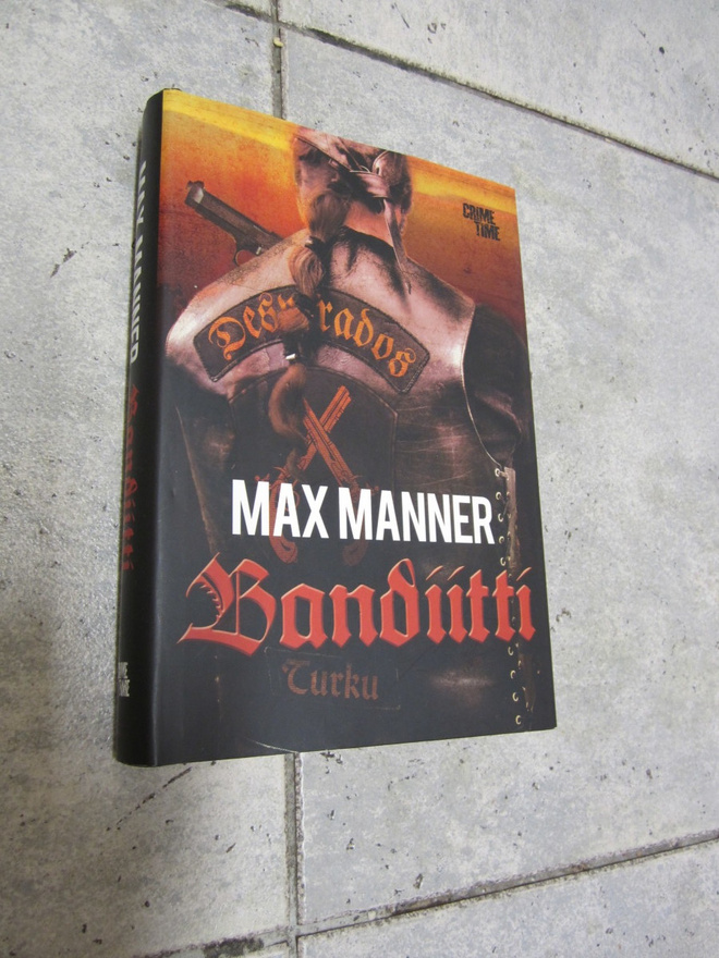 Max Manner : Bandiitti : kovakantinen uudenveroinen