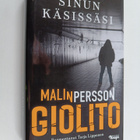 Malin Persson Giolito : Sinun käsissäsi - pikkukuva 1