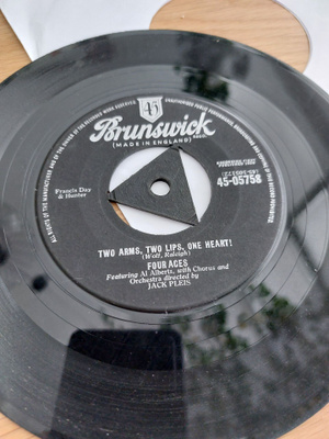 The Four Aces – Two Arms, Two Lips, One Heart!