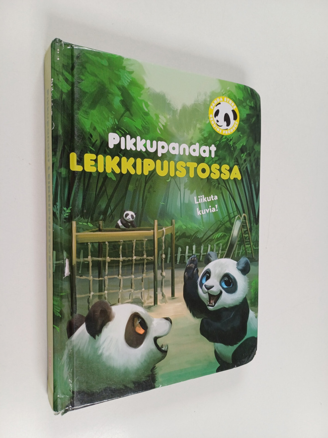 Jemina Heljakka : Pikkupandat leikkipuistossa