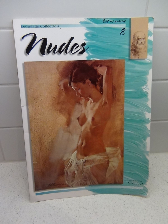 NUDES in  black  and  white, LEONARDO COLLECTION