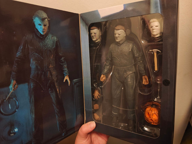 Halloween 2 figuuri Neca Michael Myers uudenveroinen