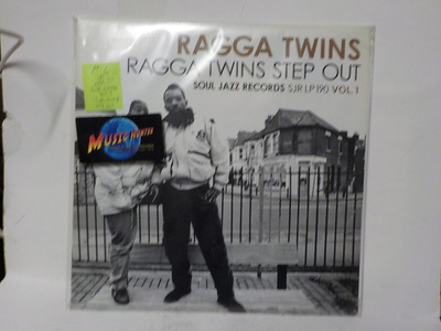 RAGGA TWINS - RAGGA TWINS STEP OUT... M-/M- 2LP