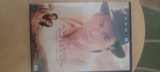 Rakkauden pilvipuutarha Keanu Reeves dvd