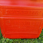 QuickSilver Gasoline gallona hieno kunto - pikkukuva 3