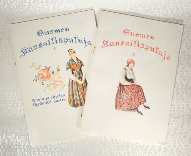Suomen Kansallispukuja I & II