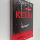 Adrian McKinty : Ketju (ennakkokappale) - pikkukuva 1
