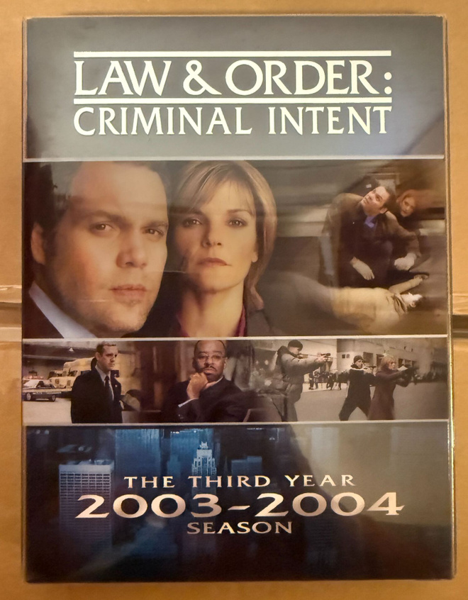 LAW & ORDER - CRIMINAL INTENT - YEAR 3 (3 DVD)