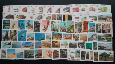Dinosaurus 76 kpl keräilykorttia (DinoCardz 1992)