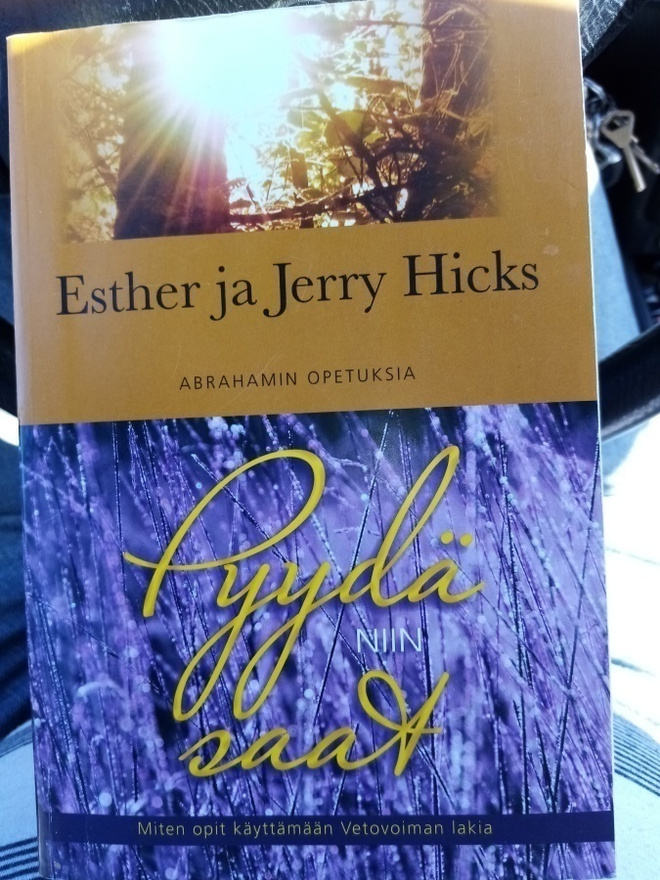 HICKS :  PYYDÄ NIIN SAAT ( SIS POSTIKULU )