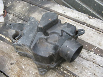 Kawasaki AR125 ilmanpuhdistajan kotelo