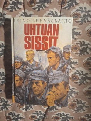 Reino Lehväslaiho : Uhtuan sissit 2p