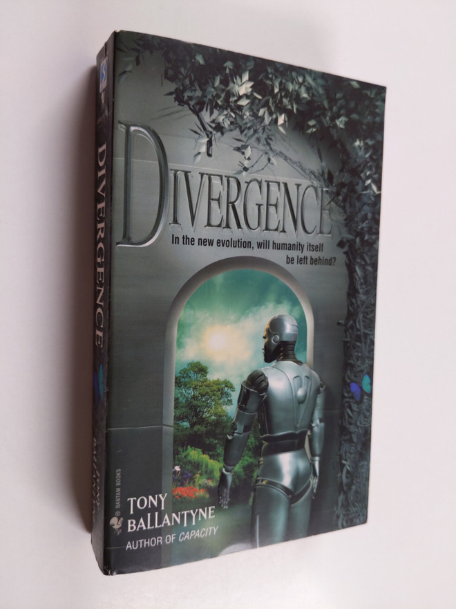 Tony Ballantyne : Divergence