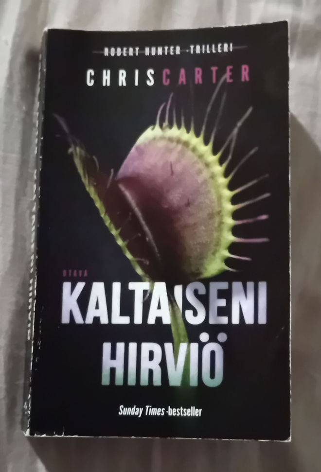 Chris Carter - Kaltaiseni hirviö