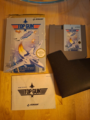 NES Top Gun + kotelo + ohjeet pal b eec/SCN