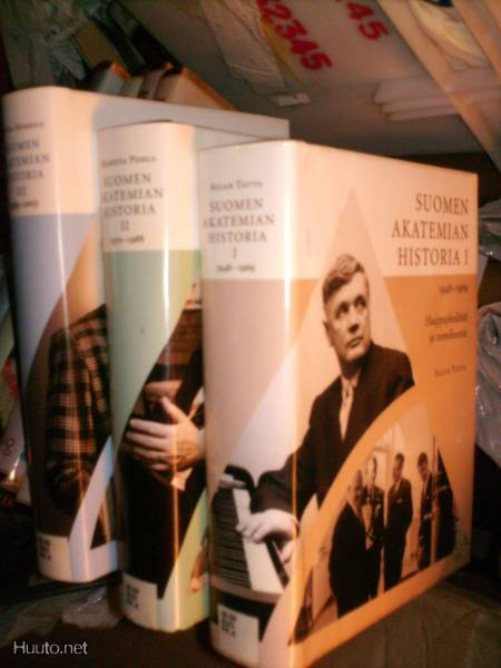 SUOMEN AKATEMIAN HISTORIA 1-3 ( 1 p. 2004 - 2007 ) Sis.pk:t