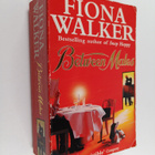 Fiona Walker : Between Males - pikkukuva 1