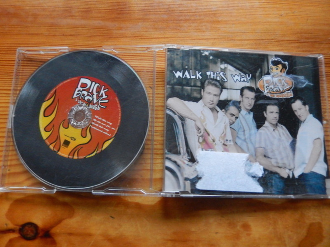 Dick Brave & The Backbeats - Walk This Way