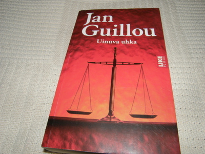 Jan Guillou Uinuva uhka -pok