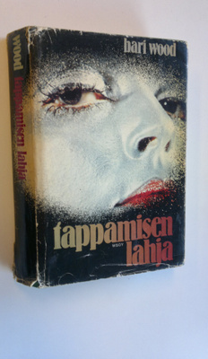 Bari Wood : Tappamisen lahja