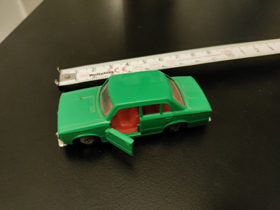 Nappisilmä Lada